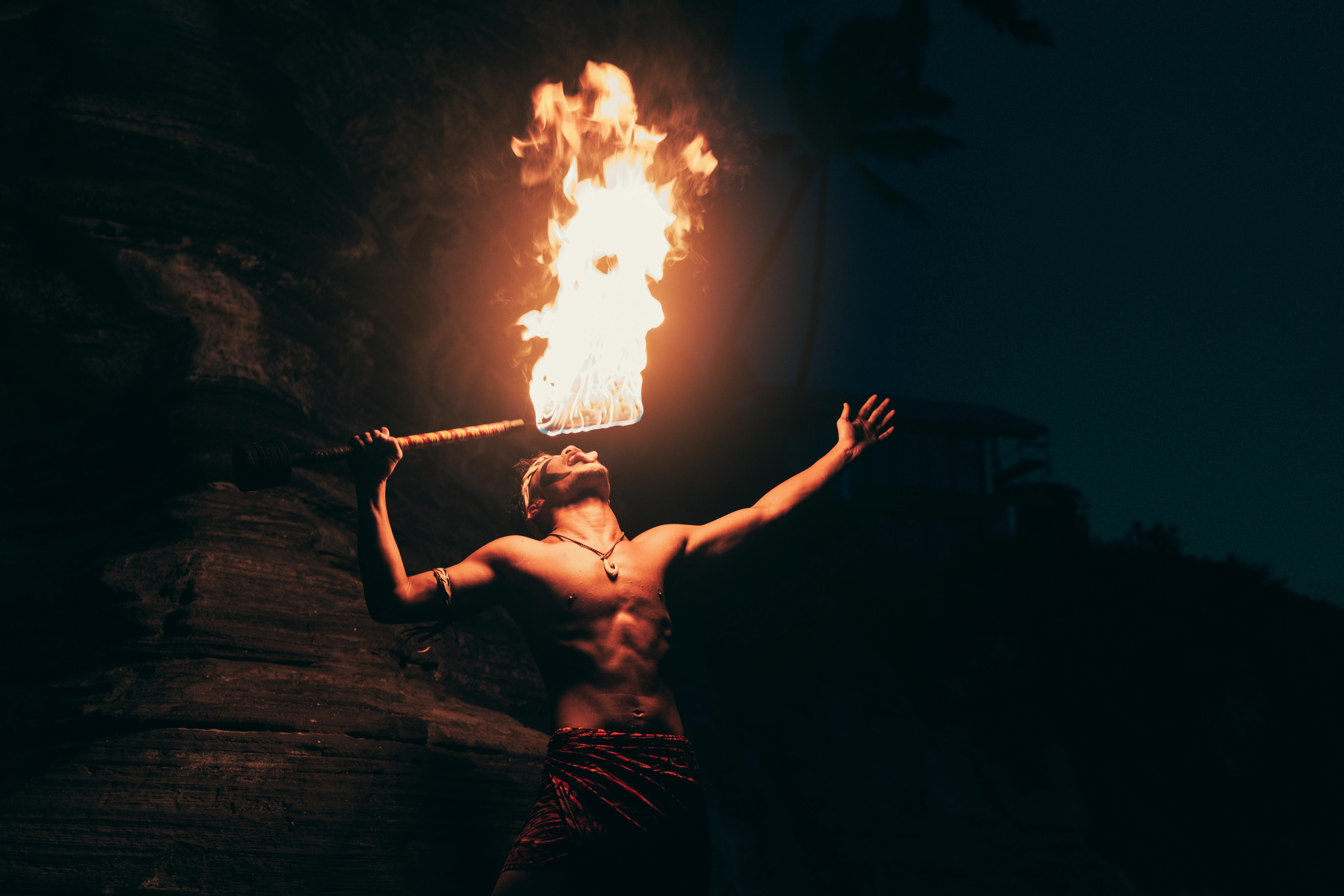 Picnic & Fire Show